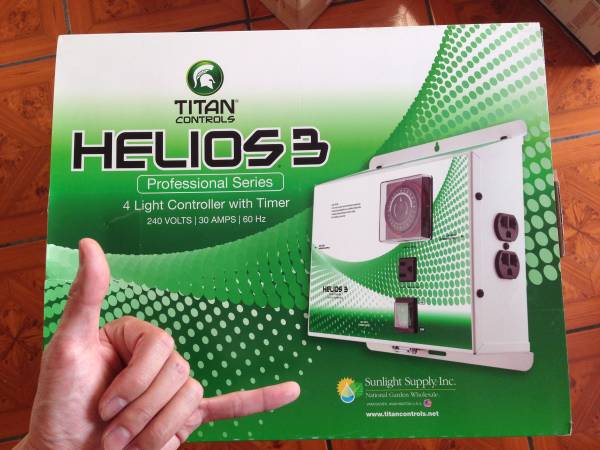 Titan Controls Helios 3: 4 Light 240V Controller with Timer